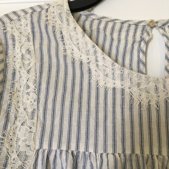 Mid sleeved blouse - Picture 5 of 7